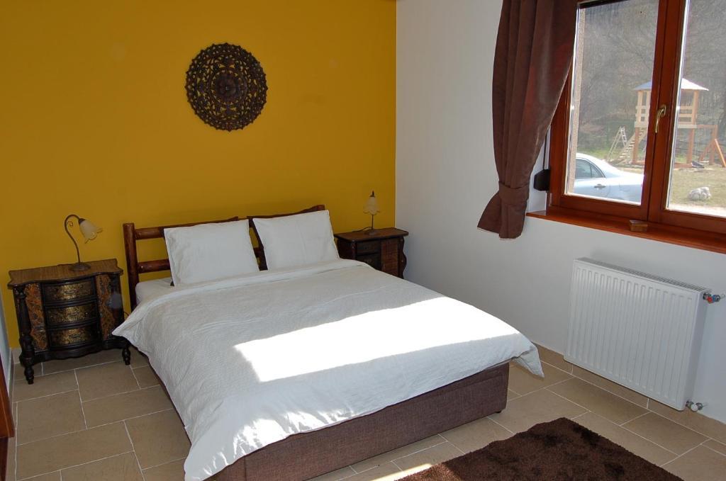 Malomdulo Farmhaz Guest House Pilisborosjeno Ngoại thất bức ảnh